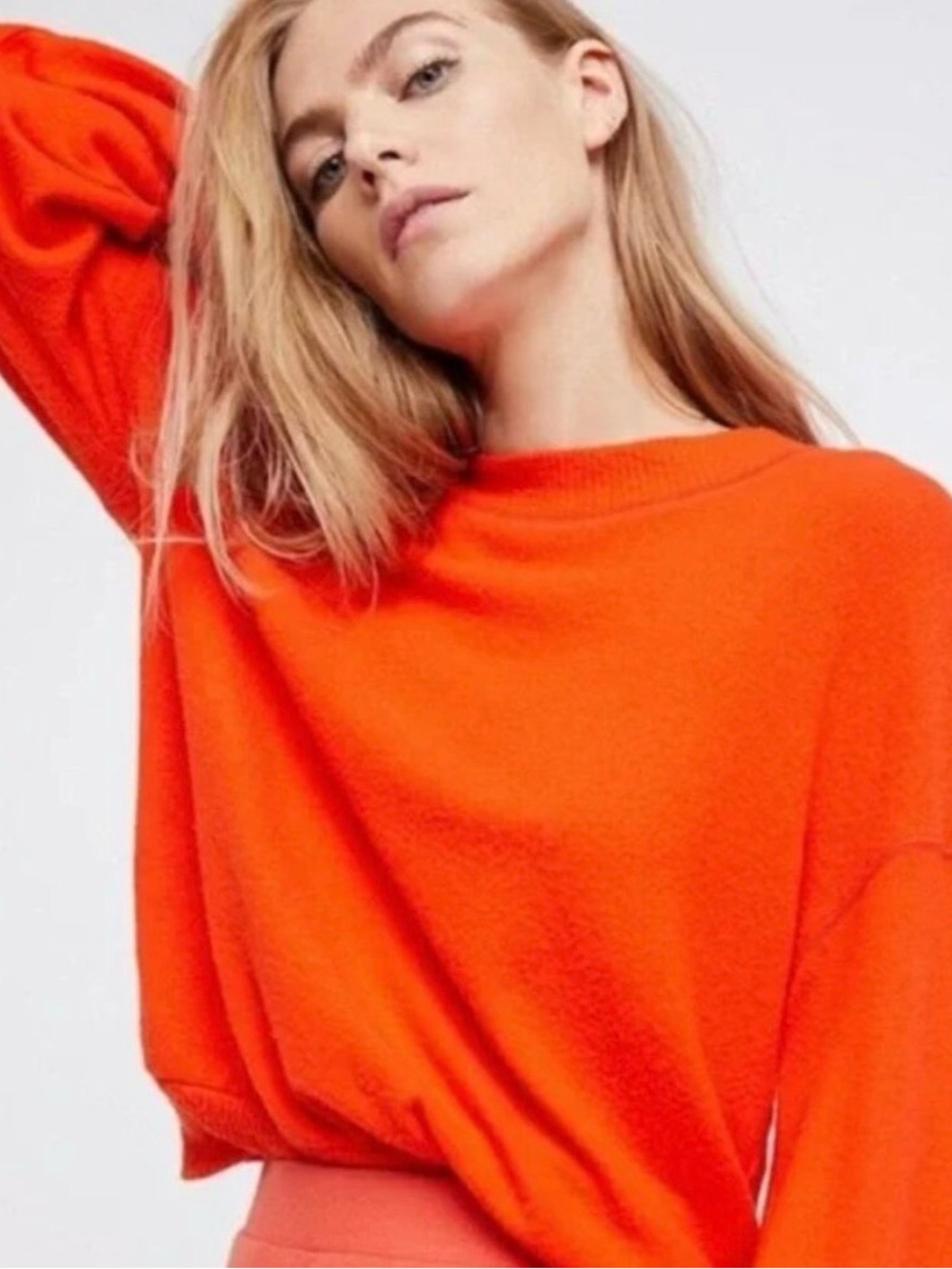 FP BEACH BRIGHT ORANGE LIGHTWEIGHT PULLOVER SWEATER MEDIUM